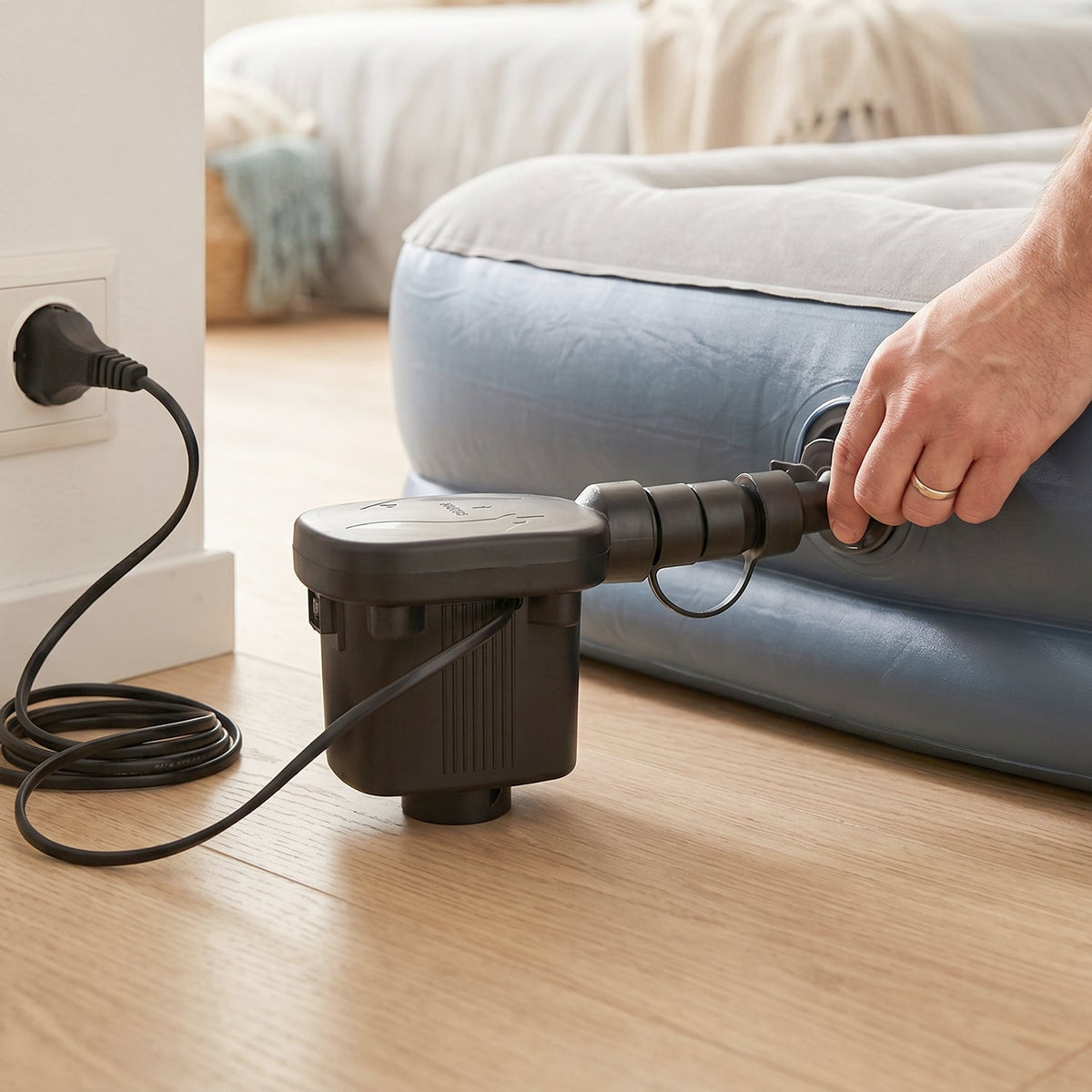 9080 Electric Air Pump For Ball  Balloon ( 3 Nozzle )